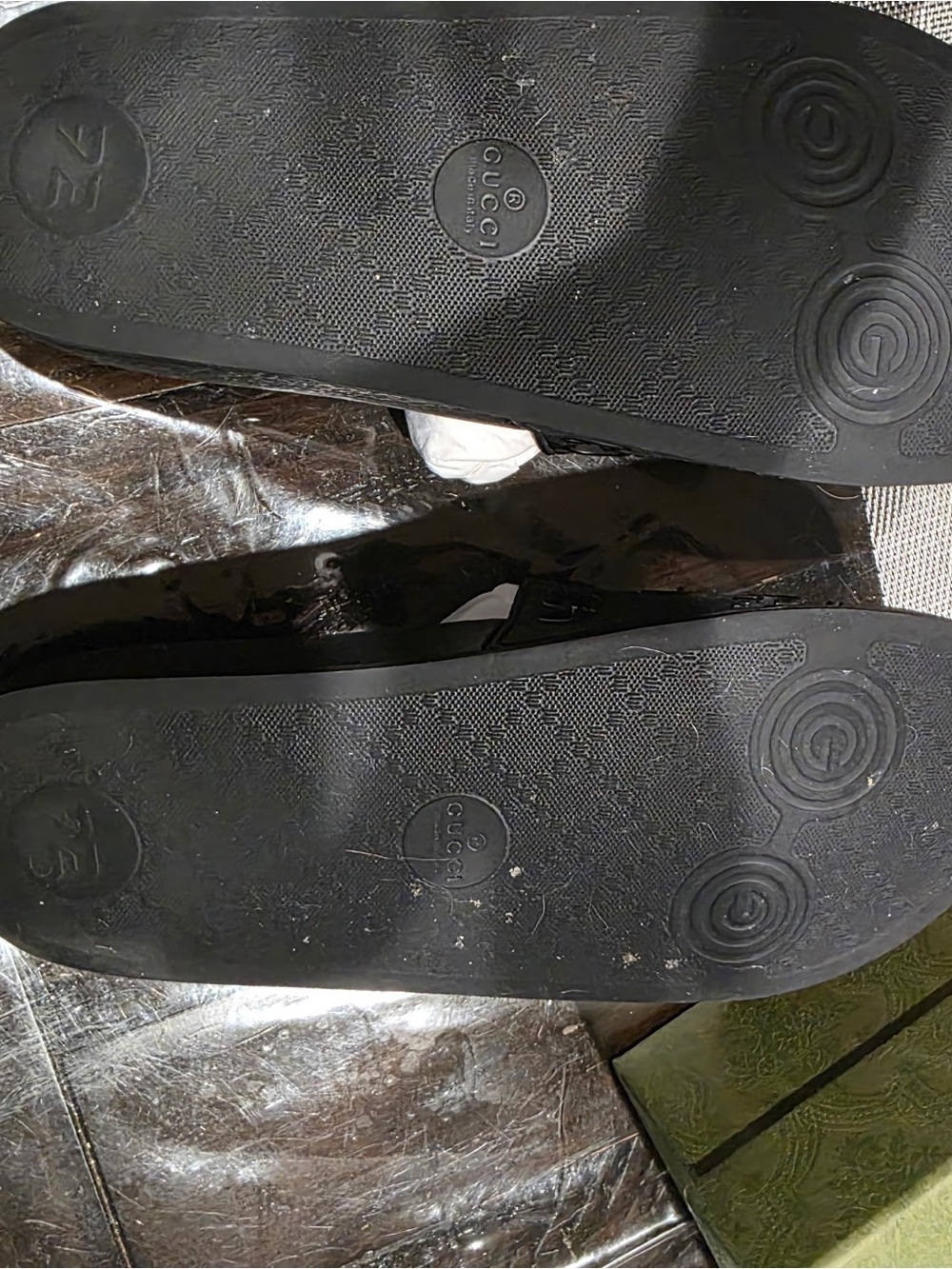 Gucci GG Rubber Slides Black Women’s Size 9 - Picture 5 of 7